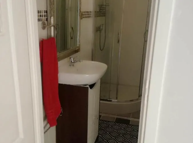 Apartment Niezalezne Pietro W Domu Z Widokiem Na Morze *