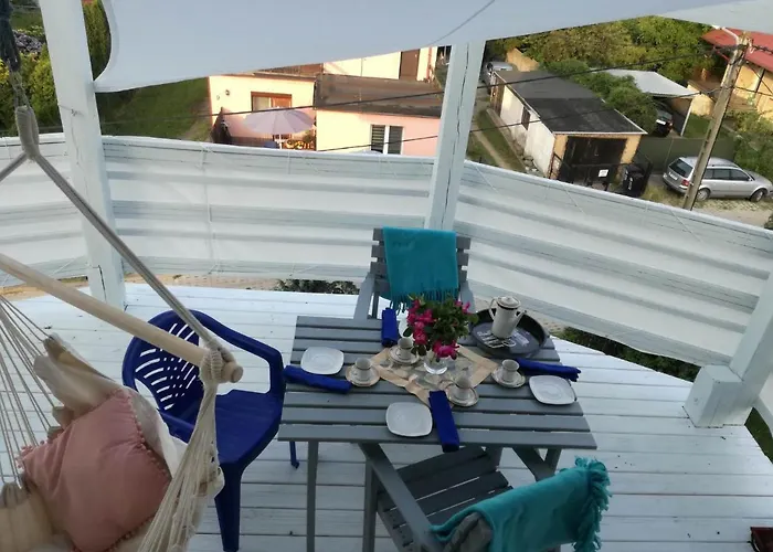 Niezależne Piętro W Domu Z Widokiem Na Morze