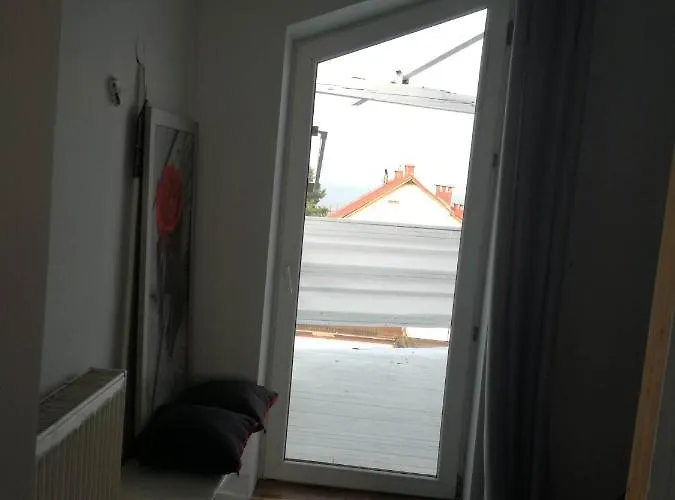 Niezalezne Pietro W Domu Z Widokiem Na Morze Apartment